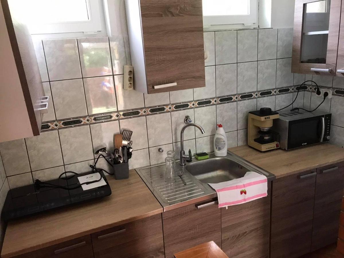 Tahiti Apartman Apartment Hajduszoboszlo Bagian luar foto