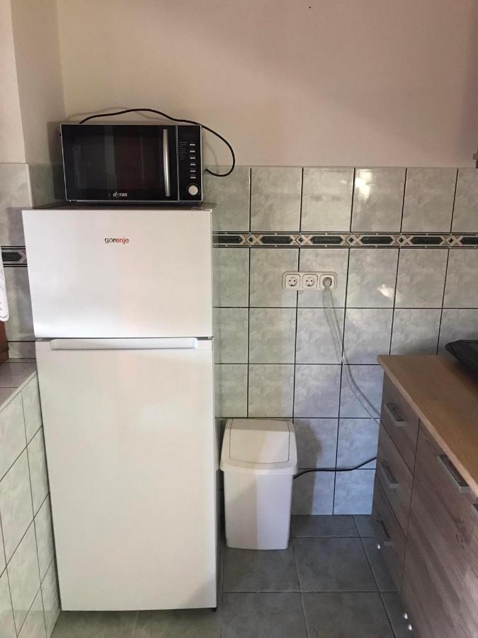 Tahiti Apartman Apartment Hajduszoboszlo Bagian luar foto