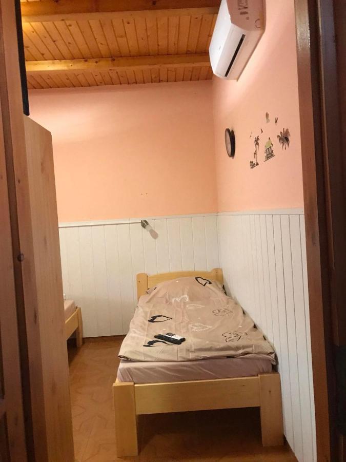 Tahiti Apartman Apartment Hajduszoboszlo Bagian luar foto
