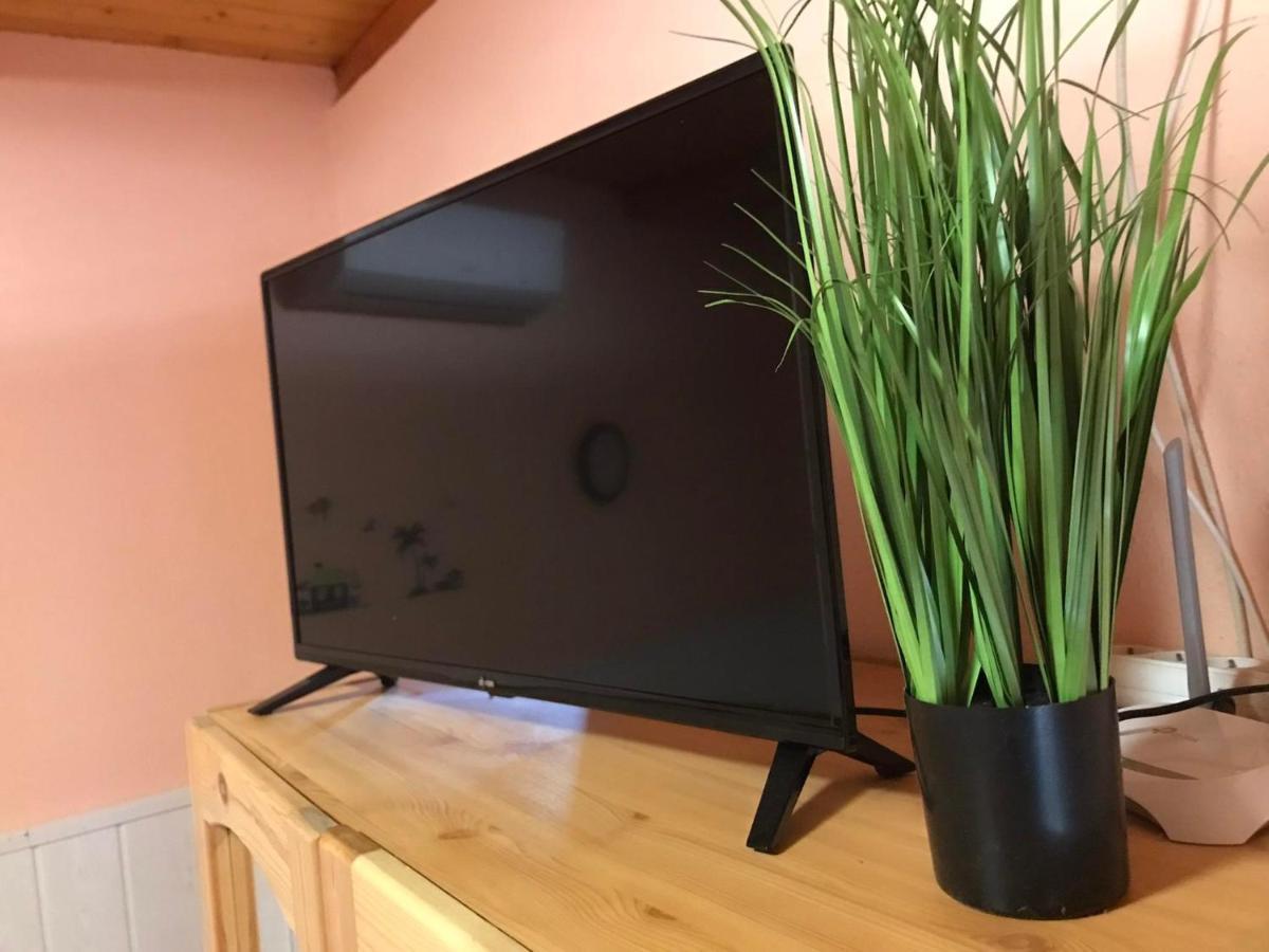 Tahiti Apartman Apartment Hajduszoboszlo Bagian luar foto