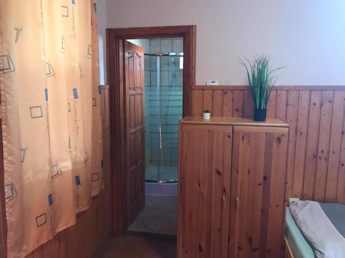 Tahiti Apartman Apartment Hajduszoboszlo Bagian luar foto