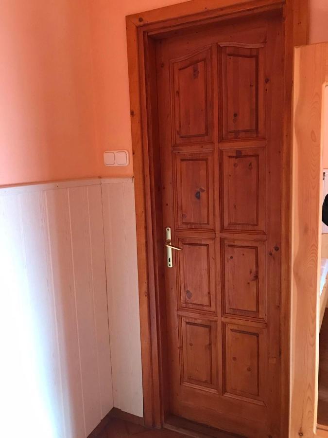 Tahiti Apartman Apartment Hajduszoboszlo Bagian luar foto